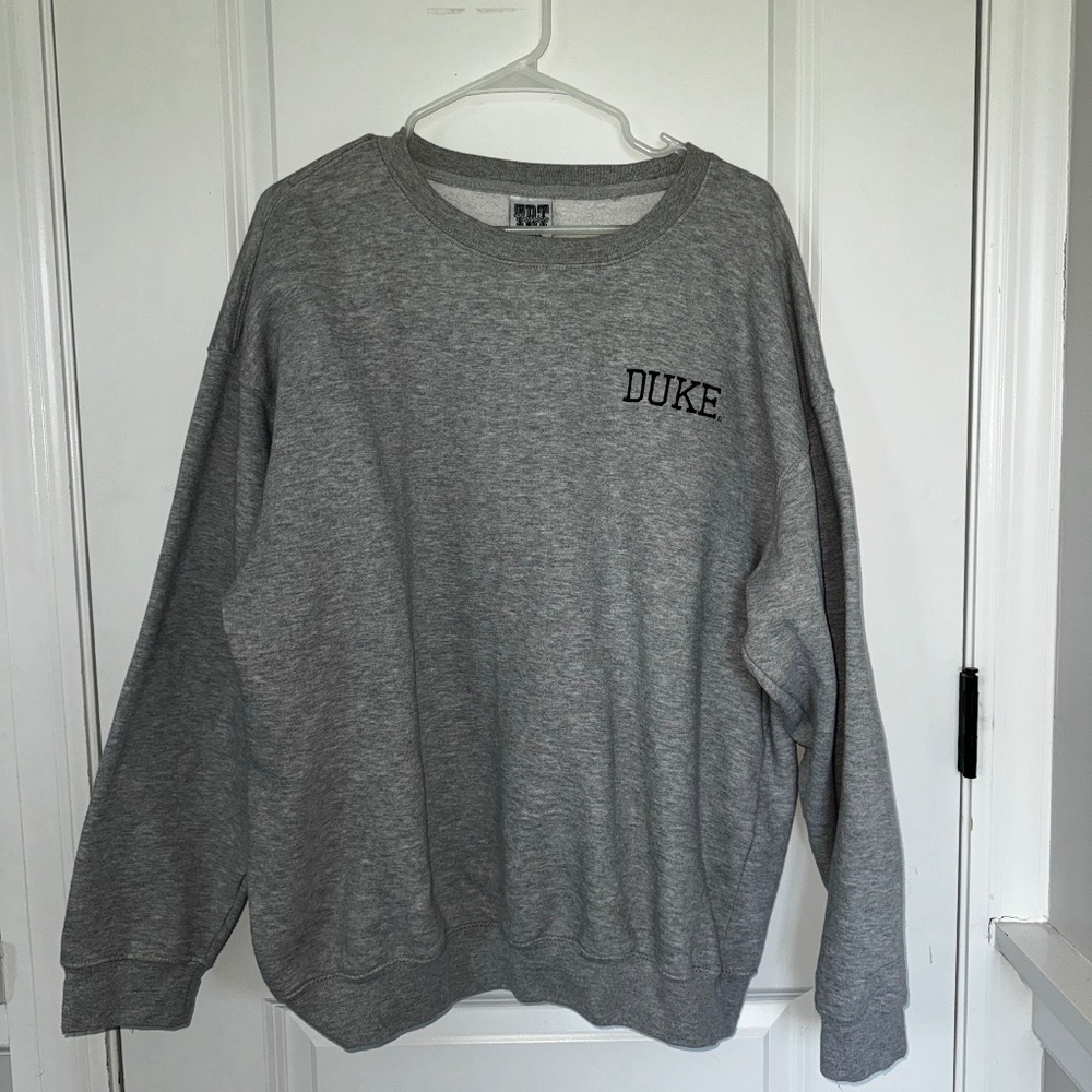 Duke grey crewneck